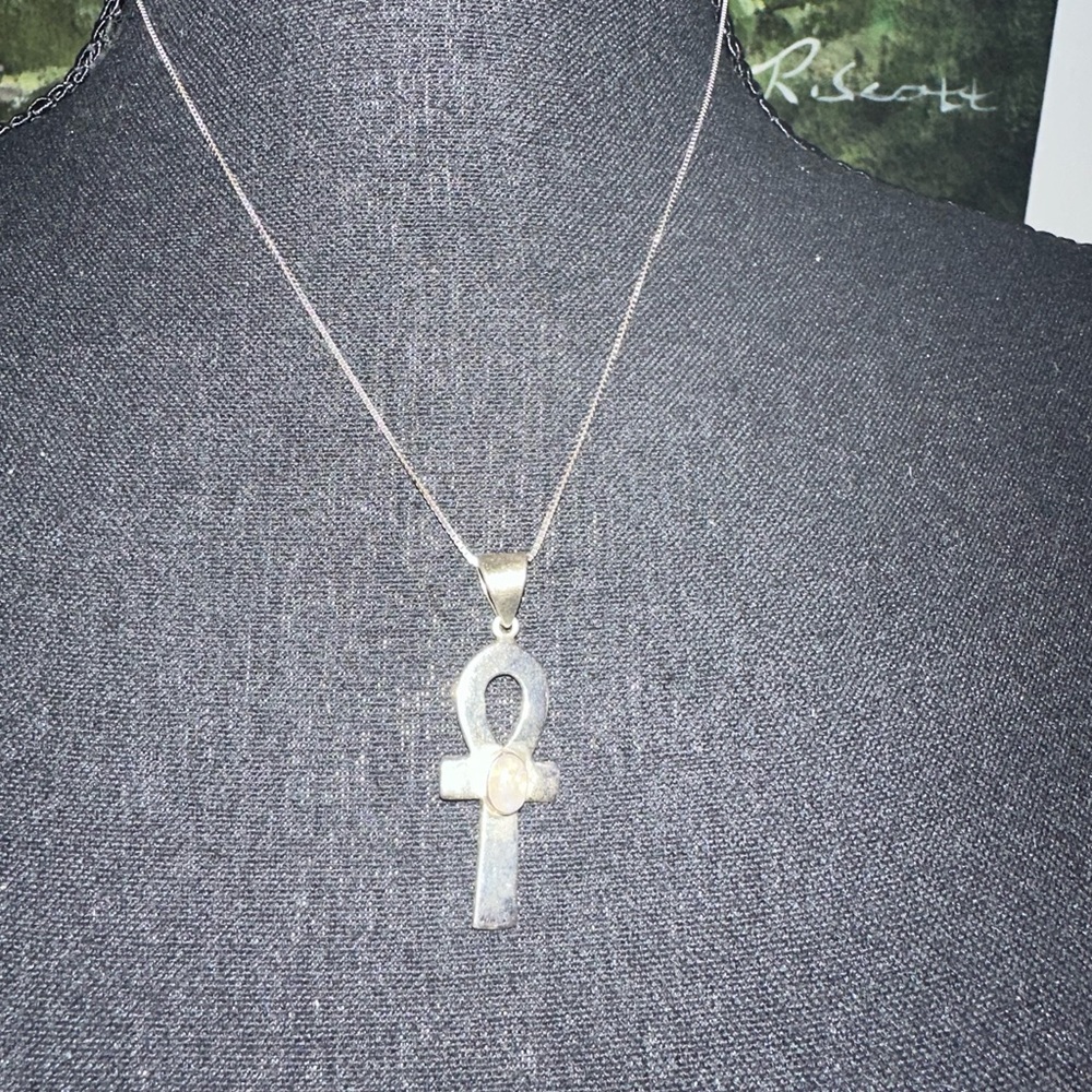 Beautiful Sterling Silver Necklace